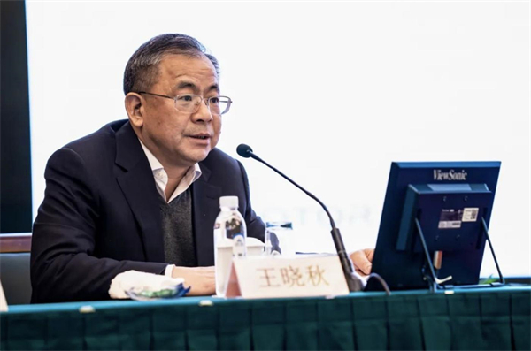 上汽转型进击：自主握指为拳，合资以变应变