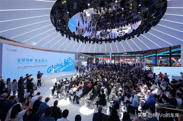 上汽破壳重生，一路向“新”而行